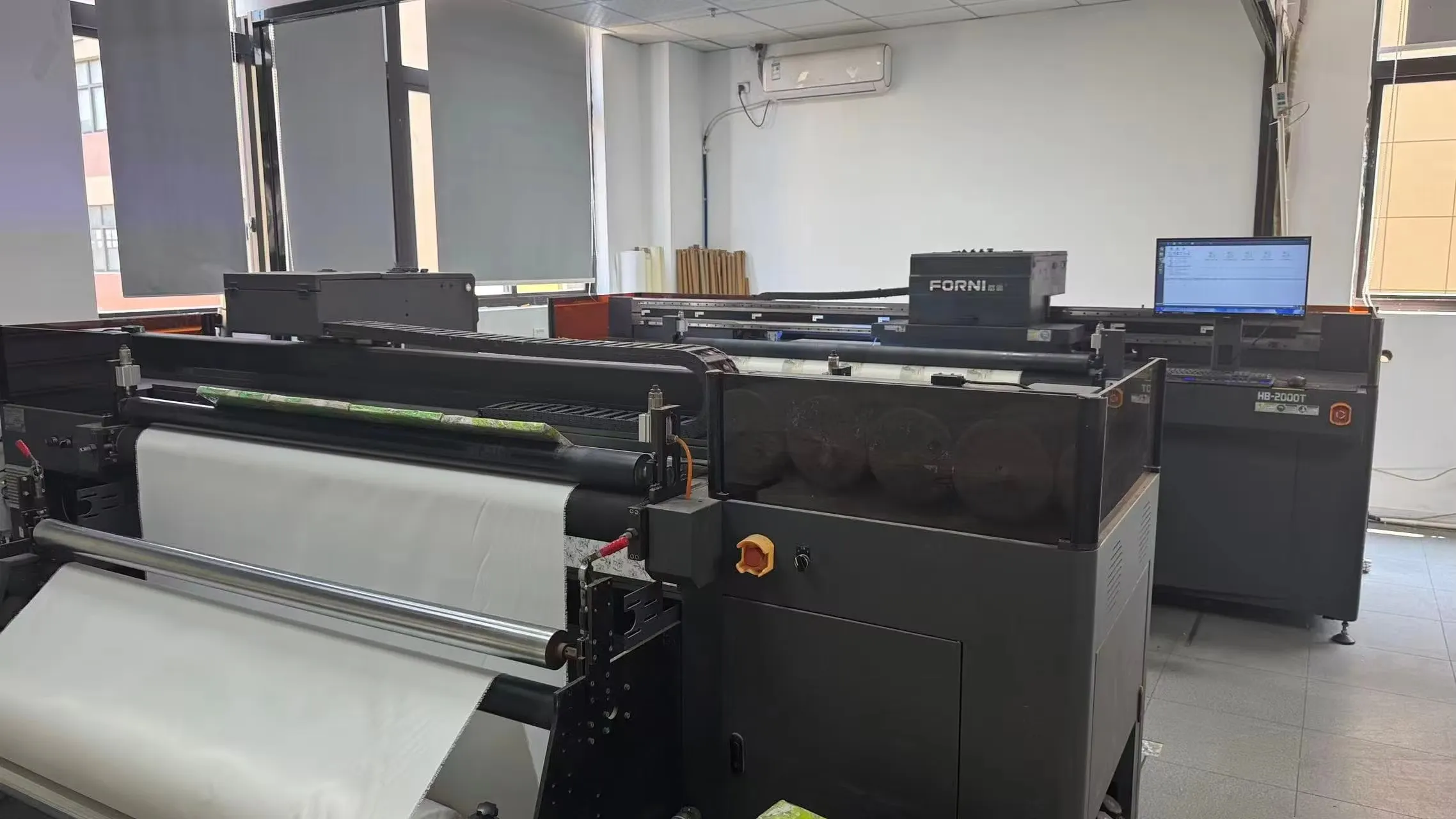 Sewing station
